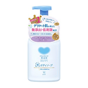 牛乳石鹸　カウブランド無添加　泡のボディソープ　本体５００ｍｌ