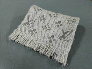 マフラー LOUIS VUITTON 【中古】 エシャルプ・ロゴマニア ウール94%×シルク6% (ルイヴィトン) M72241 マロン