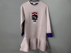 フェンディ Fendi ワンピース サイズ12a レディース ピンク マルチ 子供服 ビジュー 中古 1915の通販はau Pay マーケット ブランディア Au Pay マーケット店 商品ロットナンバー