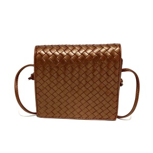 ボッテガヴェネタ BOTTEGA VENETA ショルダーバッグ レディース イントレチャート 922140 オレンジ レザー【中古】20240116