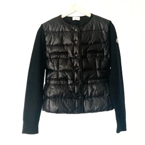 モンクレール MONCLER ダウンジャケット サイズS レディース 美品 CARDIGAN TRICOT 黒 長袖/ニット/秋/冬【中古】20240409