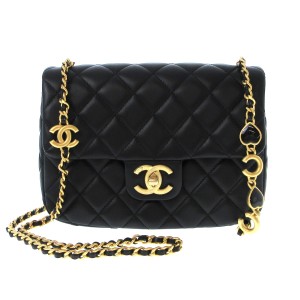 シャネル CHANEL ショルダーバッグ レディース 美品 ミニマトラッセ AS3489 黒 ゴールド金具/チェーンショルダー/ハート【中古】20240410