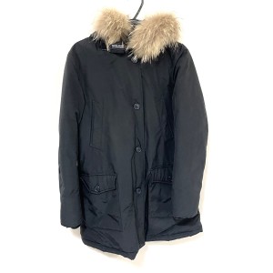 ウールリッチ WOOLRICH ダウンコート サイズM レディース - ダークネイビー 長袖/ファー/冬【中古】20231220