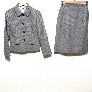 クレージュ COURREGES スカートスーツ レディース - 白×黒【中古】20240217