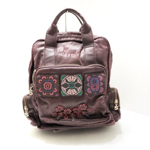 デシグアル Desigual リュックサック レディース - 19WAKP24 ボルドー×レッド×マルチ 2way ポリエステル【中古】20240307