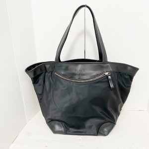 フルラ FURLA ショルダーバッグ レディース - 黒 ナイロン×レザー【中古】20240308