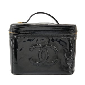 シャネル CHANEL バニティバッグ レディース - 黒 ゴールド金具 エナメル（レザー）【中古】20240424