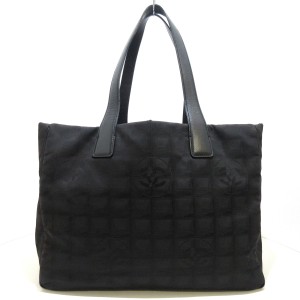 シャネル CHANEL トートバッグ レディース ニュートラベルライントートMM A15991 黒 ナイロンジャガード×レザー【中古】20240313