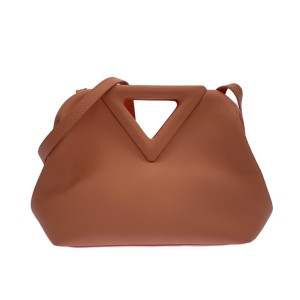 ボッテガヴェネタ BOTTEGA VENETA ショルダーバッグ レディース 美品 スモールポイント 658476 ピンクベージュ レザー【中古】20240427