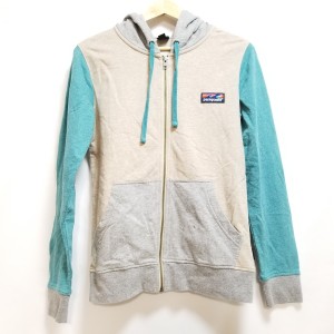 パタゴニア Patagonia パーカー サイズS レディース - ベージュ×ブルーグリーン×グレー 長袖/ジップアップ/秋/冬【中古】20240327