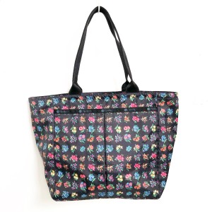 レスポートサック LESPORTSAC ショルダーバッグ レディース 美品 - 黒×ピンク×マルチ 花柄 レスポナイロン【中古】20240416