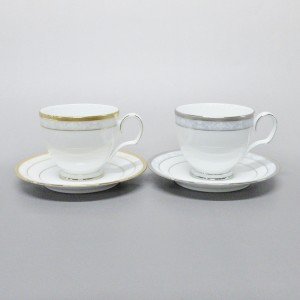 ノリタケ Noritake カップ&ソーサー レディース 新品同様 - 白×ゴールド×マルチ 2客セット 陶器【中古】20240121