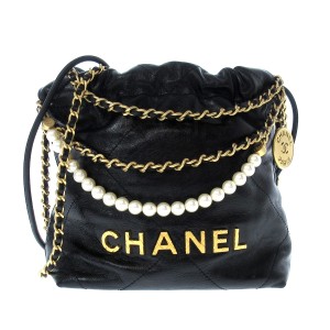 シャネル CHANEL ショルダーバッグ レディース 美品 CHANEL 22 AS3980 黒 シャイニークランプル カーフスキン【中古】20240513