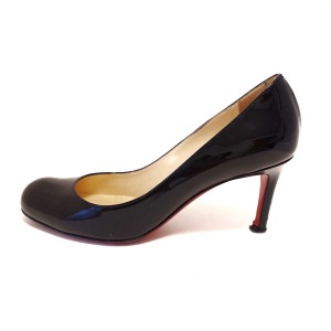 クリスチャンルブタン CHRISTIAN LOUBOUTIN パンプス 36 1/2 レディース - 黒 エナメル（レザー）【中古】20240511