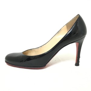 クリスチャンルブタン CHRISTIAN LOUBOUTIN パンプス 34 1/2 レディース - 黒 エナメル（レザー）【中古】20240505