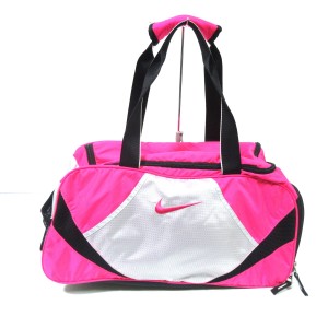 ナイキ NIKE ボストンバッグ レディース - ピンク×ライトグレー×黒 本体ロックなし ナイロン×ポリエステル【中古】20240518