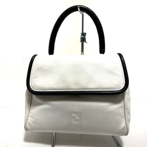 フェンディ FENDI ハンドバッグ レディース - 白×黒 S.A.S. レザー【中古】20240530