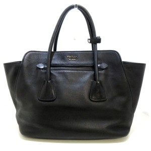 プラダ PRADA トートバッグ レディース - 黒 レザー【中古】20240525