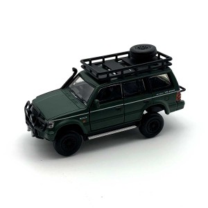 BM CREATIONS 1/64 三菱 パジェロ 2nd Generation マットグリーン Jungle pack RHD【64B0044】ミニカー  返品種別B