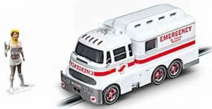 Carrera 1/32 デジタルスロットカー D132 カレラ 救急車 フィギュア付き【20030943】スロットカー  返品種別B