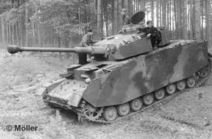 ドイツレベル 1/35 ドイツ IV号戦車 H型【03333】プラモデル  返品種別B