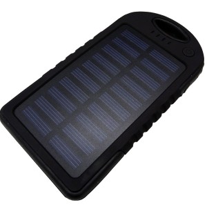 RM RM-2681 ソーラーパネル搭載 防水・防塵 モバイルバッテリー 5000mAh USB×2ポート LEDライト付[RM2681] 返品種別A