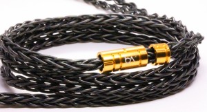 ビートオーディオ BEA-1321 イヤホンケーブル（1.2m・8導体）【MMCX⇔2.5mm4極】Beat Audio Signal MKIII 8Wire[BEA1321] 返品種別A