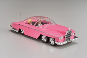 アオシマ 1/32 サンダーバード No.16 FAB1 「レディ・ペネロープ」「パーカー」フィギュア付き【64412】プラモデル  返品種別B