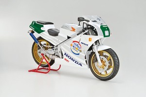 アオシマ 1/12 ザ・バイク No.52　ホンダ MC18 NSR250R SP カスタム ’89【65136】プラモデル  返品種別B