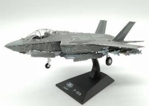 KBウイングス 1/72 F-35A 空対地モード【KBW72009】塗装済み完成品  返品種別B