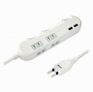 カシムラ AC-010 4コンセント + USB2ポート ACタップ SW 計3.4A 1.2m（ホワイト）[AC010] 返品種別A