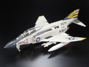 タミヤ 1/32 マクダネル・ダグラス F-4J ファントムII 【60306】プラモデル  返品種別B