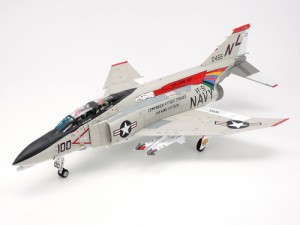 タミヤ 1/48 マクダネル・ダグラス F-4B ファントムII【61121】プラモデル  返品種別B