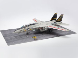 タミヤ 1/48 グラマン F-14A トムキャット (後期型) 発艦セット【61122】プラモデル  返品種別B