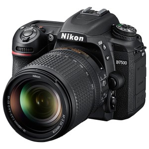 ニコン D7500LK18-140 デジタル一眼レフカメラ「D7500」18-140 VR レンズキット[D7500LK18140] 返品種別A