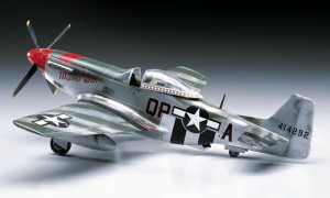 ハセガワ 【再生産】1/32 P-51D ムスタング【ST5】プラモデル  返品種別B