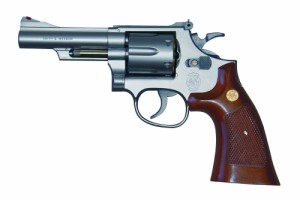 クラウンモデル ホップアップエアリボルバー S＆W M66.357マグナム 4インチ ウッドタイプグリップ【対象年令 10才以上用】エアガン  返品