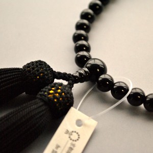 京都数珠製造卸組合・女性用数珠・ブラックオニキス・正絹頭房付