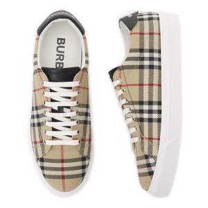 burberry スニーカーの通販|au PAY マーケット