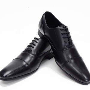 ビジネスシューズ 　黒　ストレートチップ　紳士靴　メンズ　合成皮革　革靴/SHM397