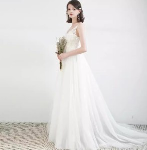 ウェディングドレス 袖なし ノースリーブ エンパイアライン 結婚式 花嫁 ドレス ハイウエスト 大きいサイズ 3L 小さいサイズ マタニティ