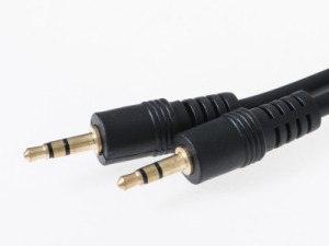 3.5mm AUX イーディオ ケーブル オス to オス #3M 送料込