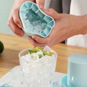 製氷機 製氷器 製氷皿 キッチン用品 円筒形 氷 タンク 60個 大容量 蓋付き アイス 取り外しやすい 柔らかい ミニ 小分け 1.3cm