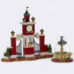 デパートメント56 Department 56 置物 Department 56 Christmas In The City "City Park Gateway" (Set of 2