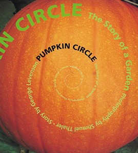 海外製絵本 知育 英語 Pumpkin Circle: The Story of a Garden