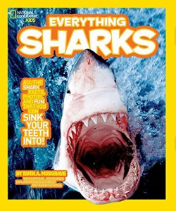 海外製絵本 知育 英語 National Geographic Kids Everything Sharks: All the shark facts, photos, and fun