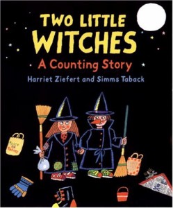 海外製絵本 知育 英語 Two Little Witches: A Counting Story