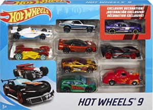 ホットウィール マテル ミニカー Hot Wheels 9-Pack of 1:64 Scale Toy Cars Including 1 Exclusive Ve