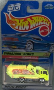 ホットウィール マテル ミニカー Mattel Hot Wheels 1998 1:64 Scale Biohazard Series #3 of 4 Yellow