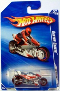 ホットウィール マテル ミニカー Hot Wheels 2010 155/240 Canyon Carver White 1:64